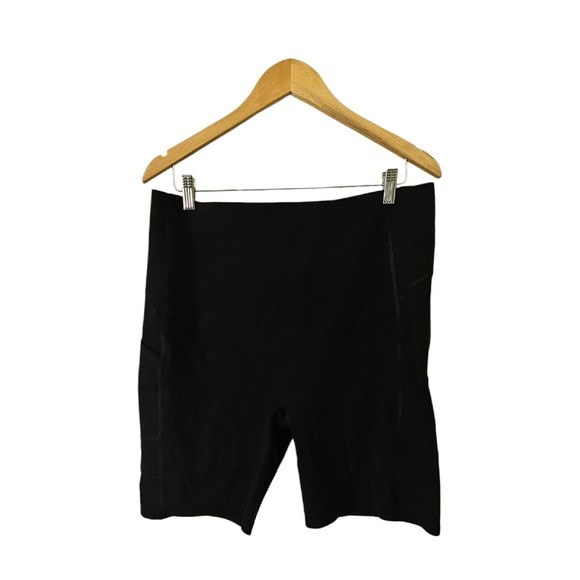 Spanx Thinsticts High Waisted Shorts Black Sz 1X Sara Blakely - Picture 1 of 4